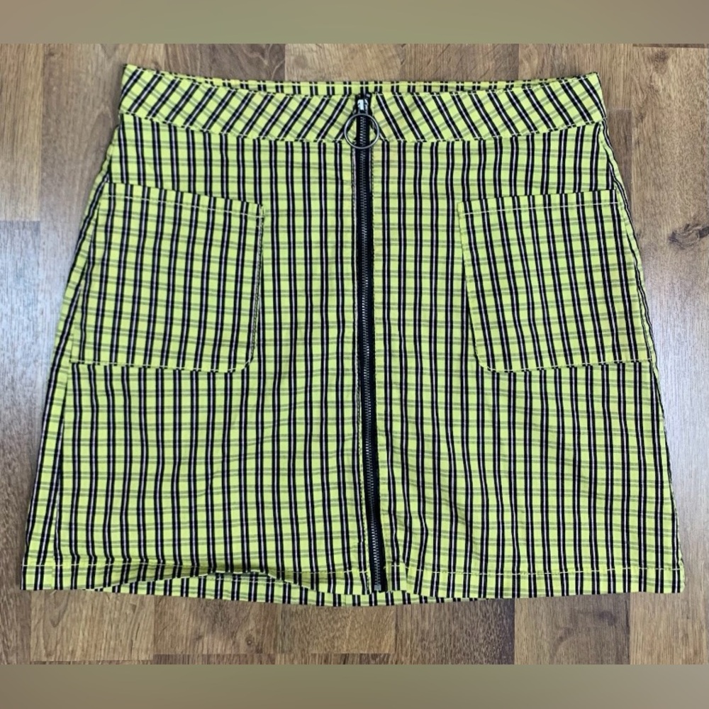 Vtg Arizona Y2K Women’s 11 Plaid Mini Skirt Yellow Black Goth Punk